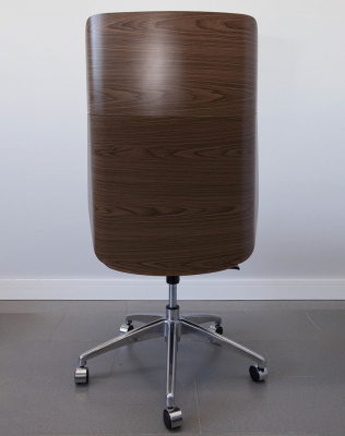 Кресло из натуральной кожи, каркас дерево арт. FX-BC06 - купить в Новочеркасске. Цена 34 820.52 руб.
