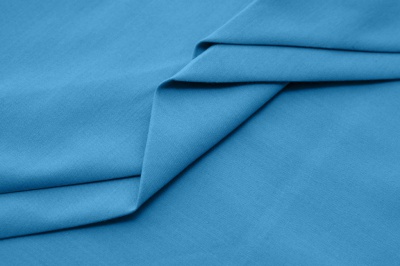 Ткань сорочечная стрейч 18-4535, 115 гр/м2, шир.150см, цвет бирюза - купить в Новочеркасске. Цена 285.04 руб.